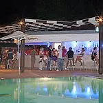Sun Palace & אתר נופש 4*