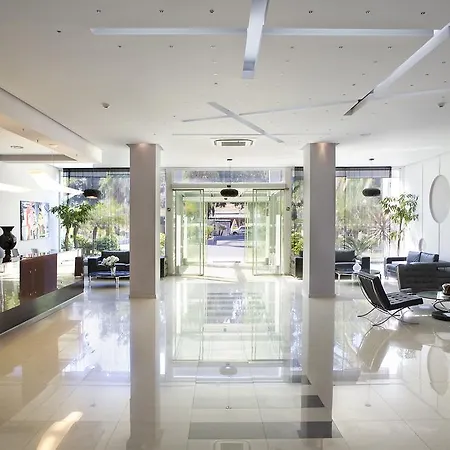 Feriested Sun Palace & 4*
