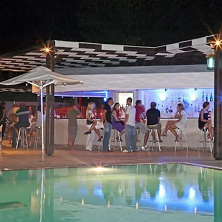 Sun Palace & Feriested 4*