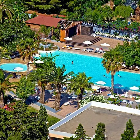 Sun Palace & Feriested