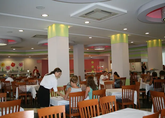 Resort Sun Palace & İstanköy