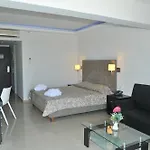 منتجع Sun Palace &